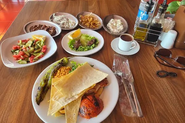 Musto Balık Restaurant &amp; Beach - Resim 8