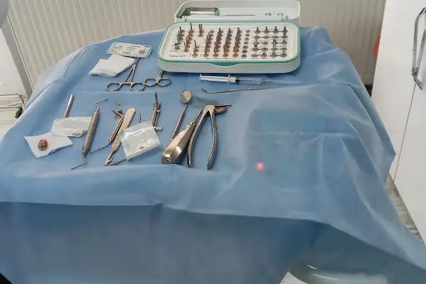 Diş Hekimi ÖZGÜR EREN ASLAN - Resim 15