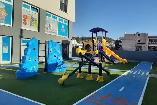 İzmir Aliağa Küçükşeyler Anaokulu - Resim 2