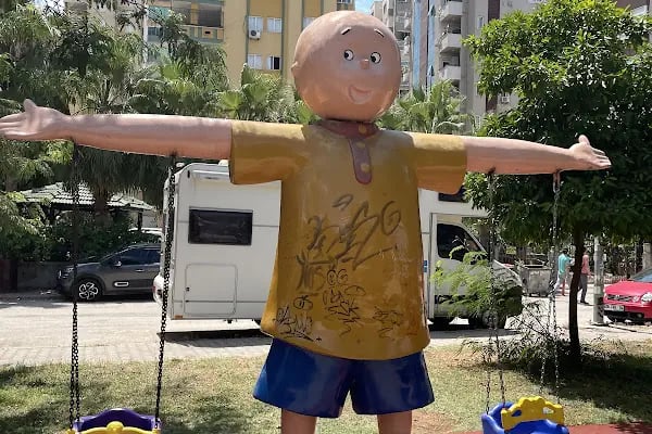 Mavi Çocuk Utku Yücel Çocuk Parkı - Resim 14