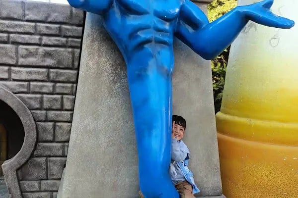 Mavi Çocuk Utku Yücel Çocuk Parkı - Resim 18