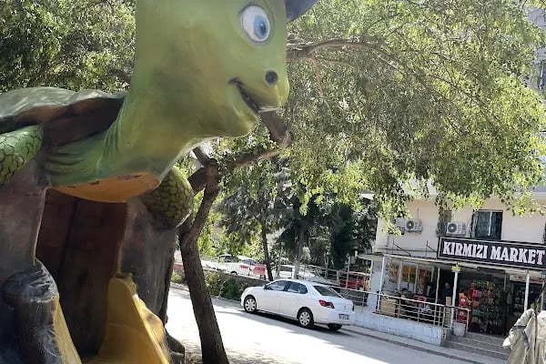 Mavi Çocuk Utku Yücel Çocuk Parkı - Resim 2