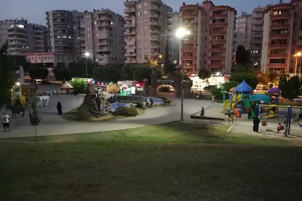 Mavi Çocuk Utku Yücel Çocuk Parkı - Resim 6