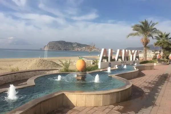 Alanya Milli Egemenlik Stadı - Resim 9