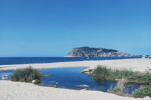 Alanya Milli Egemenlik Stadı - Resim 2