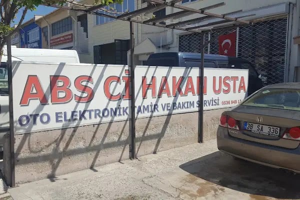 ABS Cİ HAKAN USTA Oto Elektronik Tamir ve Bakım Servisi - Resim 17