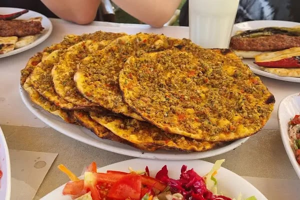 Bahçesaray kebap Adana - Resim 9