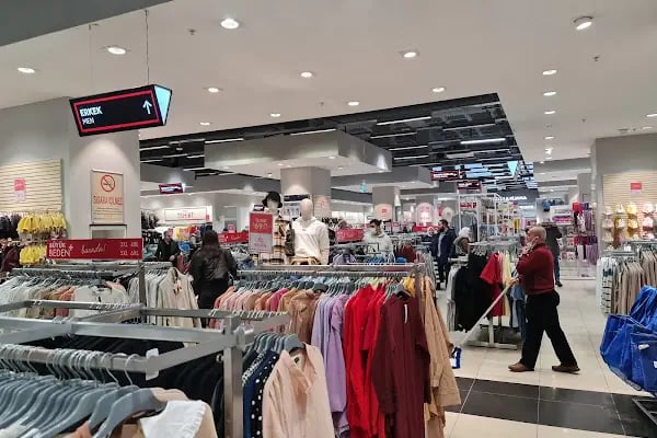212 Outlet - Resim 6
