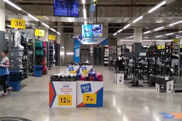 Decathlon Balçova - Resim 6