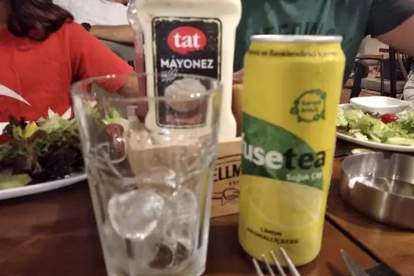 Mezza Gurme, Restoran &amp; Market - Resim 17