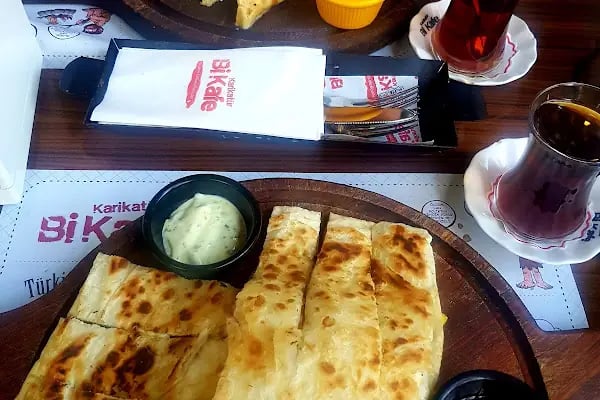Mezza Gurme, Restoran &amp; Market - Resim 8