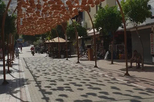 Mezza Gurme, Restoran &amp; Market - Resim 12