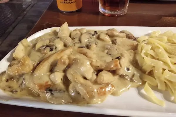 Mezza Gurme, Restoran &amp; Market - Resim 14