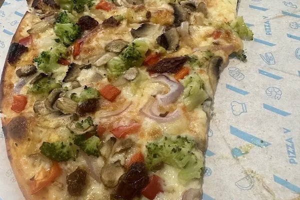 Pizza V Başiskele - Resim 12