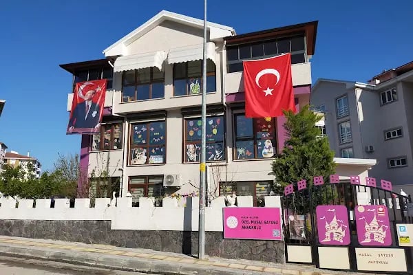 M.E.B. Özel Masal Şatosu Montessori Anaokulu - Resim 5