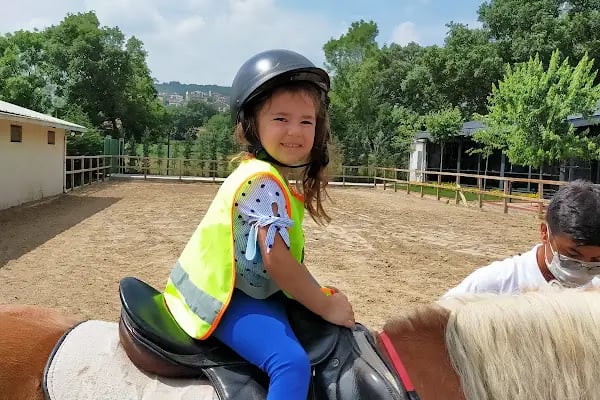 M.E.B. Özel Masal Şatosu Montessori Anaokulu - Resim 7