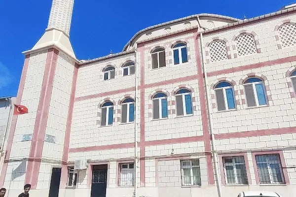 Adatepe Camii - Resim 3