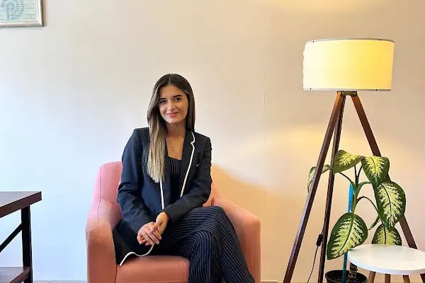 Psk. Melisa Kayan, Psikoloji - Resim 1