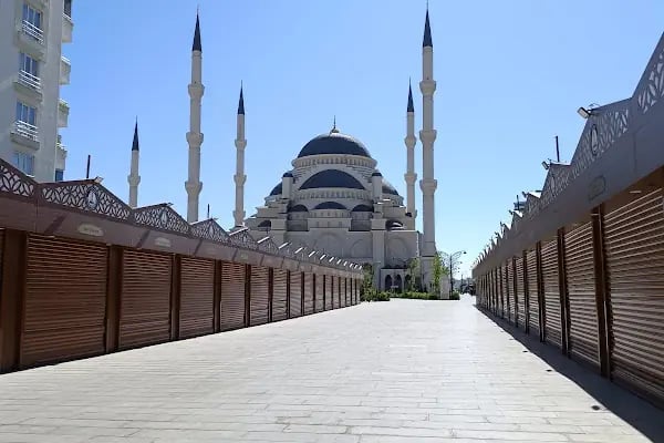 ŞAHİNBEY MİLLET CAMİSİ VE KÜLLİYESİ - Resim 16