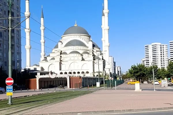 ŞAHİNBEY MİLLET CAMİSİ VE KÜLLİYESİ - Resim 18