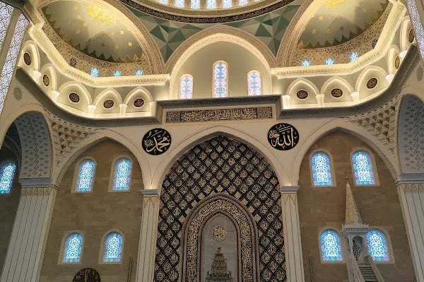 ŞAHİNBEY MİLLET CAMİSİ VE KÜLLİYESİ - Resim 2