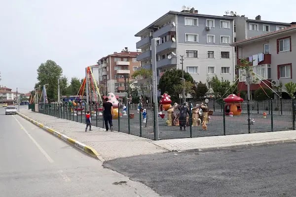 Erenler Belediyesi Oyun Sokağı - Resim 3