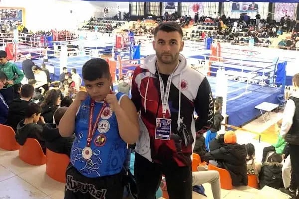 Burhaniye Olimpik Gençlik Spor Klübü - Resim 18