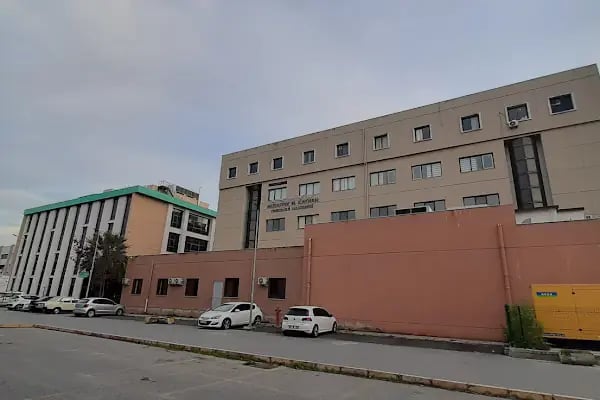 Dokuz Eylül Üniversitesi Onkoloji Enstitüsü ve Muzaffer M. Kayhan Onkoloji Hastanesi - Resim 3