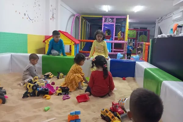 Fındık Kurdu Oyun Bahçesi - Resim 6