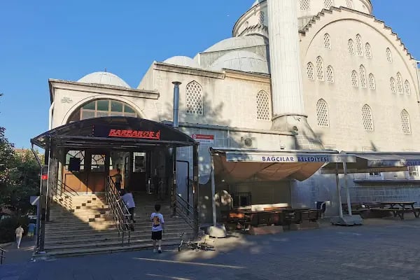 Barbaros Camii - Resim 5