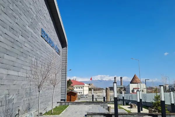 Ata Buz Müzesi̇ &amp; Cafe - Resim 15