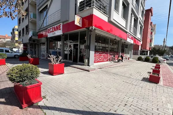 Park Eczanesi / Pharmacy - Resim 6
