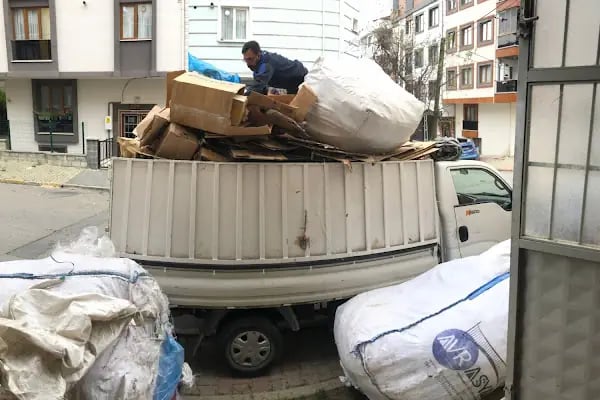 Göksan Geri Dönüşüm | Hurda Kağıt,Arşiv İmha,Atık Kağıt,Recycle - Resim 1