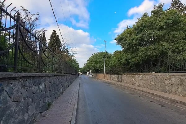 Tepe üstü mezarlığı - Resim 2