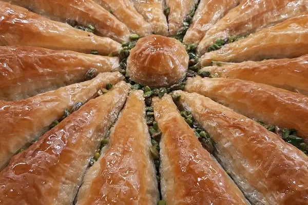 Karagül pasta baklava cafe - Resim 14