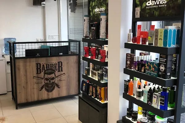 BY Curly Hair Design Barber - Resim 4