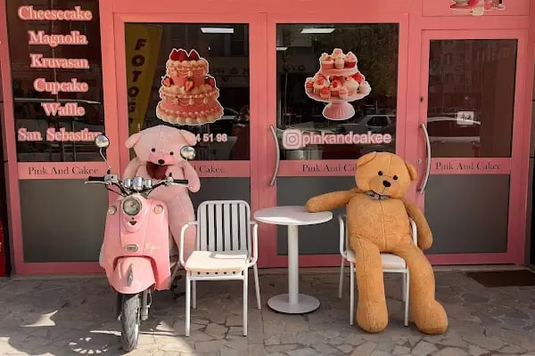 Pink And Cake - Resim 18