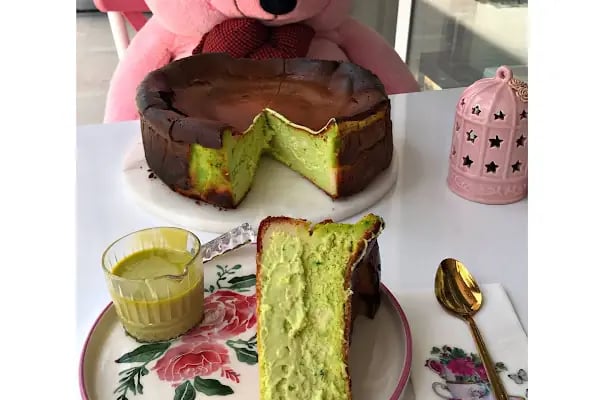 Pink And Cake - Resim 4