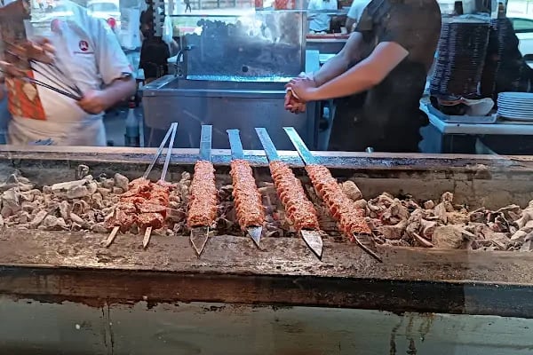 Hasan Usta Kebap Kurttepe - Resim 10