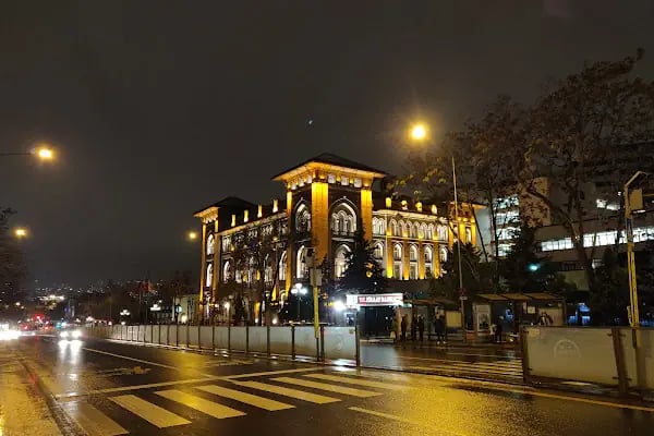 Ziraat Bankası Ulus/Ankara Şubesi - Resim 6