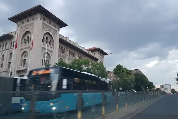 Ziraat Bankası Ulus/Ankara Şubesi - Resim 3