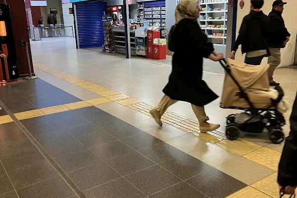 İSPARK Kirazlı Metro Durağı PD Açık Otoparkı - Resim 11