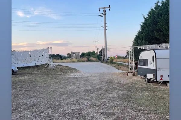 Salaşk | VIP Çadır Kamp Alanı, VIP Karavan Park Alanı - Resim 10