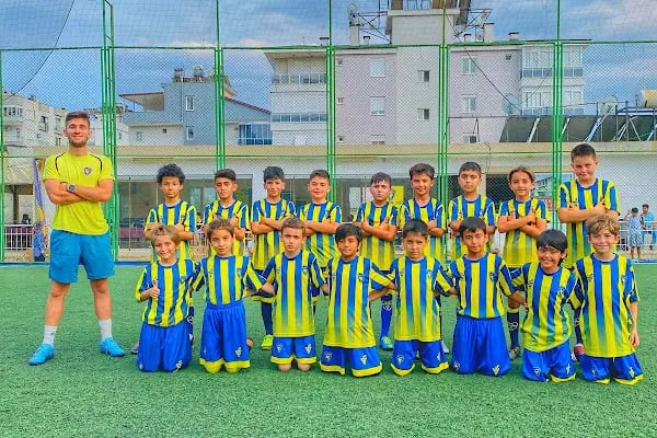 BUCASPOR Futbol Okulu - Resim 3