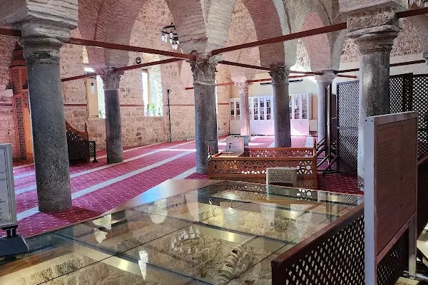 Zincirkıran Mehmet Bey Türbesi - Resim 14
