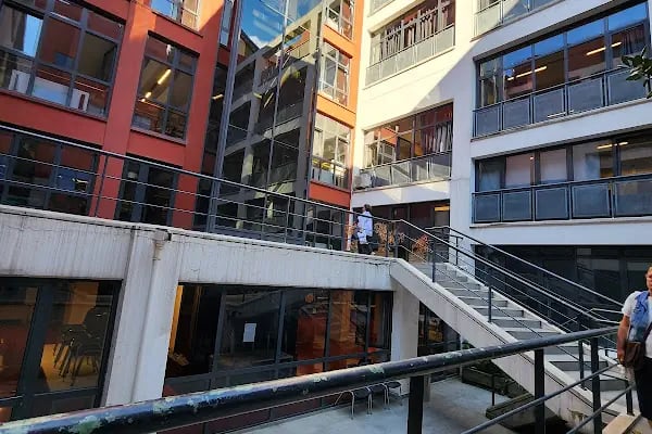 İstanbul Bilgi Üniversitesi Kuştepe Kampüsü - Resim 2