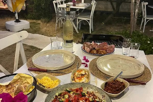 Deniz Beach Restaurant &amp; Bar - Resim 1