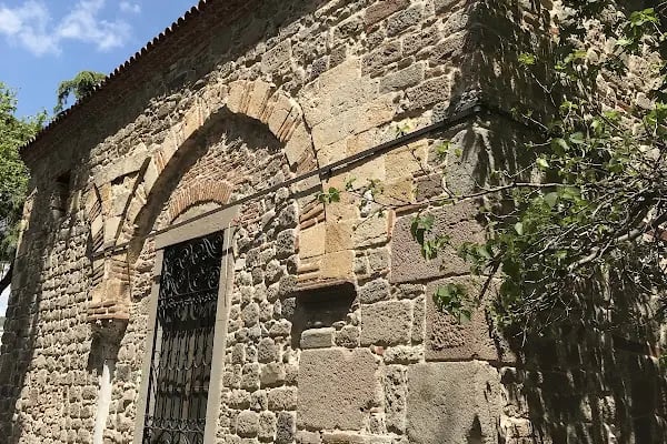 Kulaksız Cami - Resim 18
