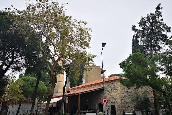 Kulaksız Cami - Resim 11