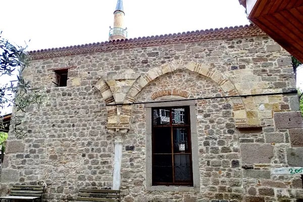 Kulaksız Cami - Resim 17
